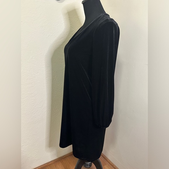 One State Nordstrom Velvet Dress Size Small Black - Picture 10 of 10